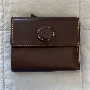 Dooney & bourke brown leather wallet